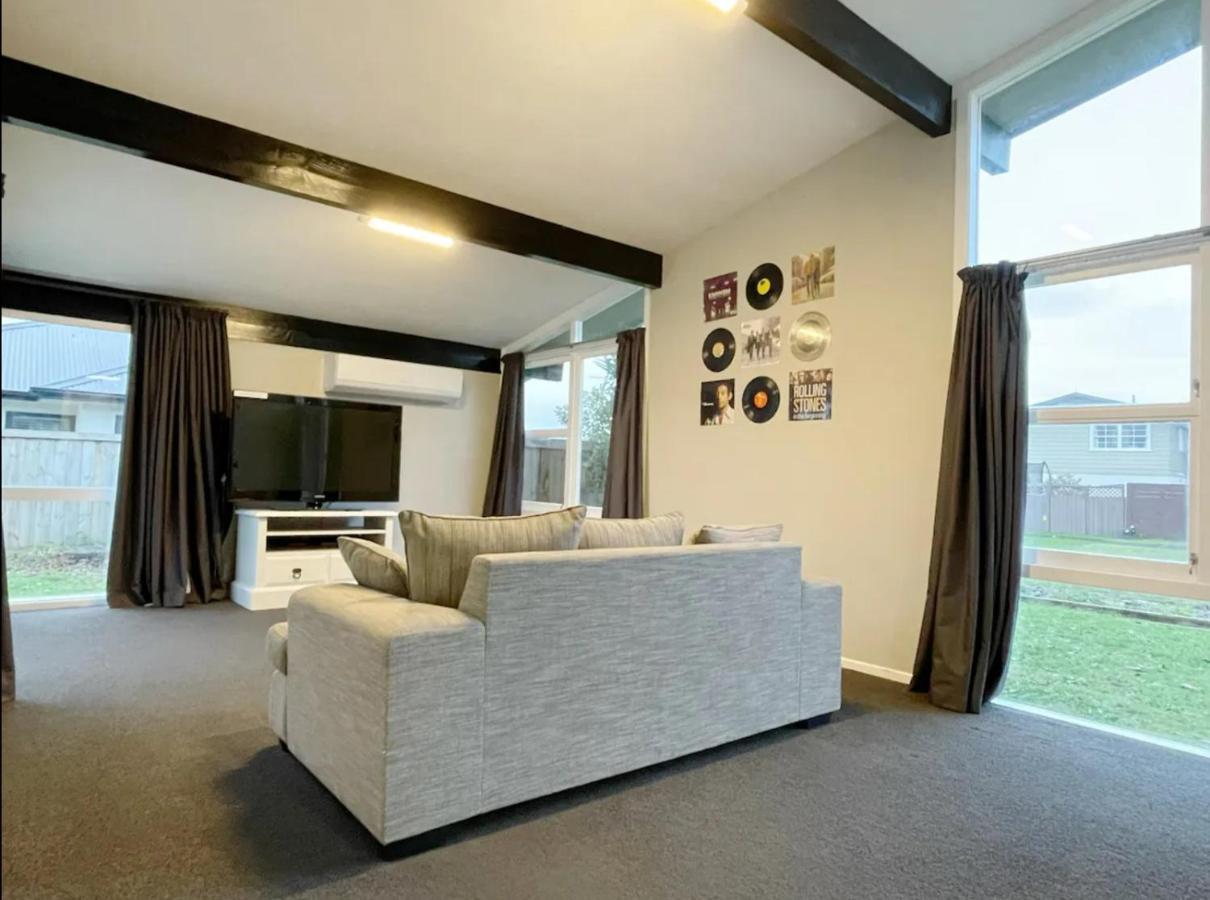 3 Bedroom Family House In Excellent Location Hamilton Exteriér fotografie