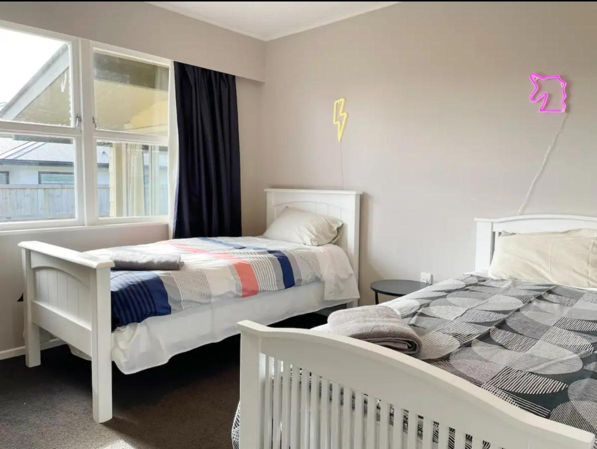 3 Bedroom Family House In Excellent Location Hamilton Exteriér fotografie